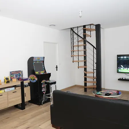 La Gaming - 8 Personnes Rethel